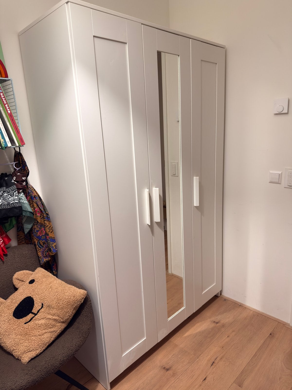 IKEA Brimnes - Witte kledingkast met spiegeldeur, Ophalen, Gebruikt, 100 tot 150 cm, 150 tot 200 cm