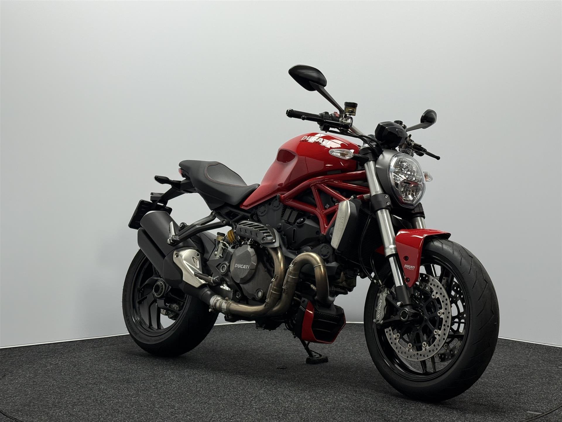 Ducati Monster 1200, Motoren, Motoren | Ducati, 1198 cc, Bedrijf, Meer dan 35 kW, Traction Control