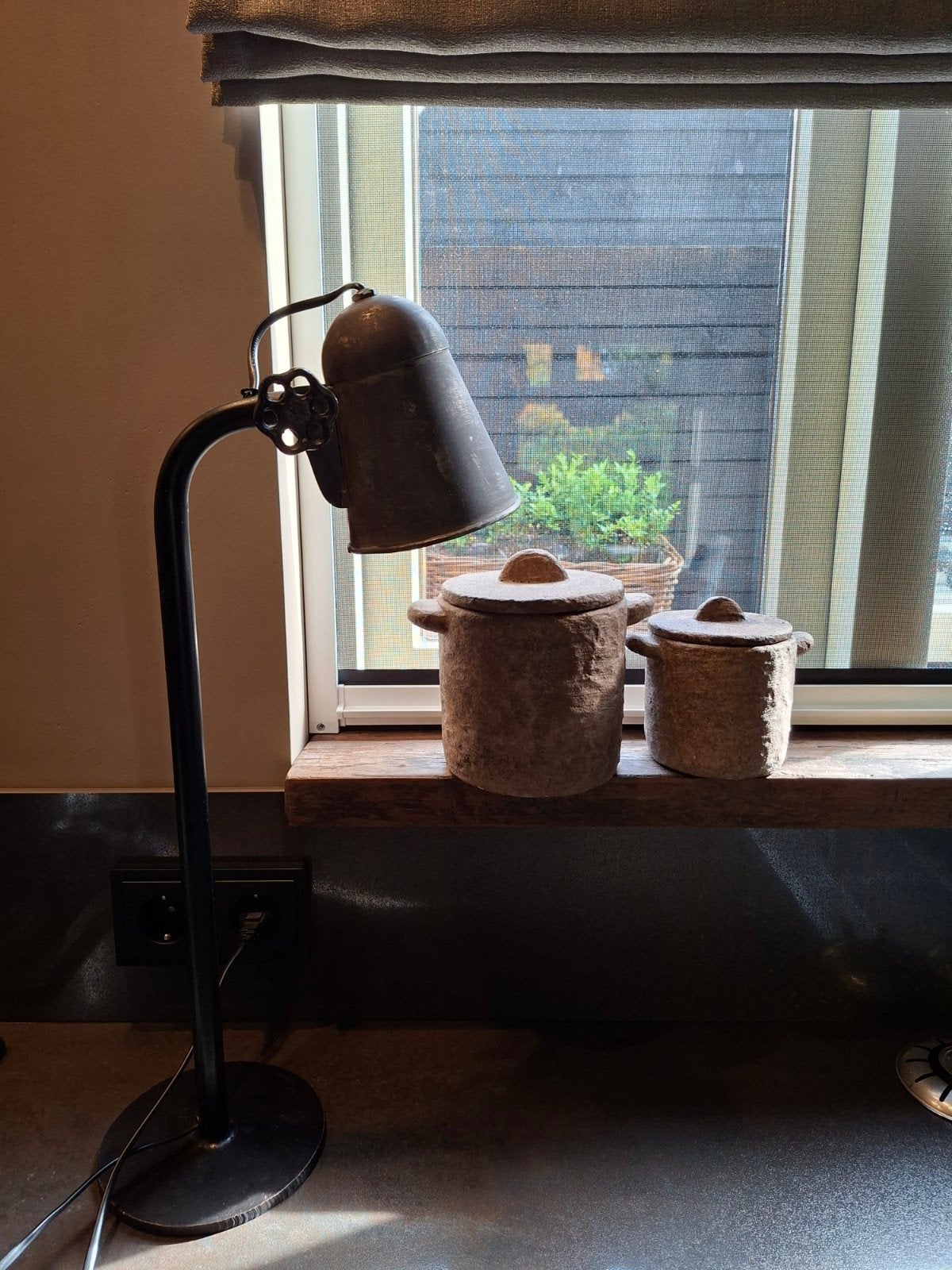 stoere (lees)lamp, totale hoogte 56 cm, Metaal, Gebruikt, Zwart, Industrieel