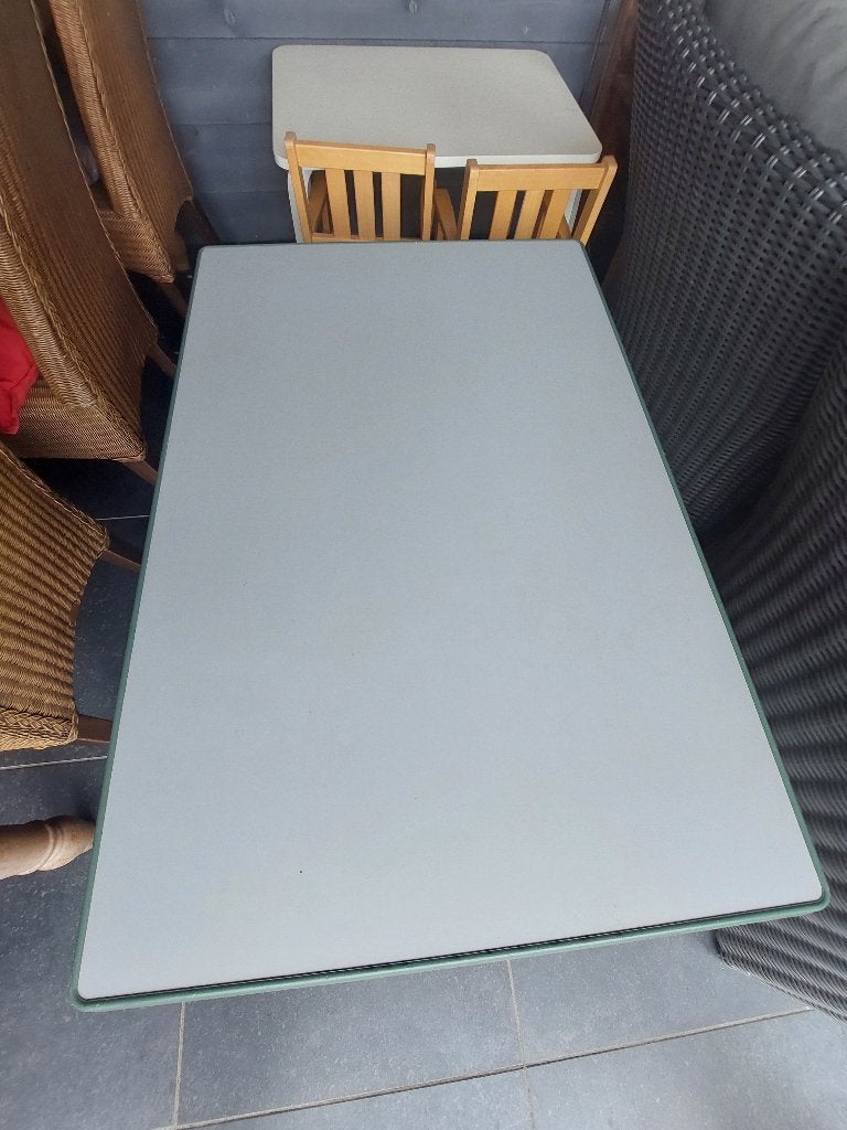 Inklapbaar camping tafel (bijzet tafel), Caravans en Kamperen, Ophalen, Gebruikt, Campingtafel