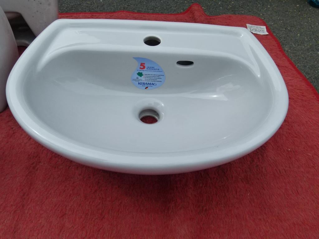 16 x vintage wastafel lavabo Keramag Manhattan stukprijs, Doe-het-zelf en Verbouw, Sanitair, Ophalen, Nieuw, Steen, Wastafel