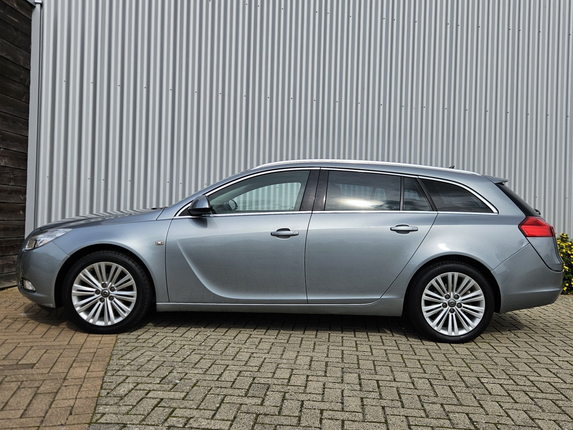 Opel Insignia Sports Tourer 1.4 Turbo Edition /LPG/Dealer On, Auto's, Voorwielaandrijving, Euro 5, Stof, Gebruikt