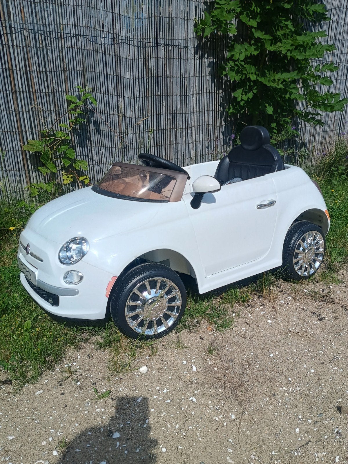 Witte Fiat 500 elektrische kinderauto  nieuwe accu ., Kinderen en Baby's, Speelgoed | Buiten | Accuvoertuigen, Gebruikt, Ophalen