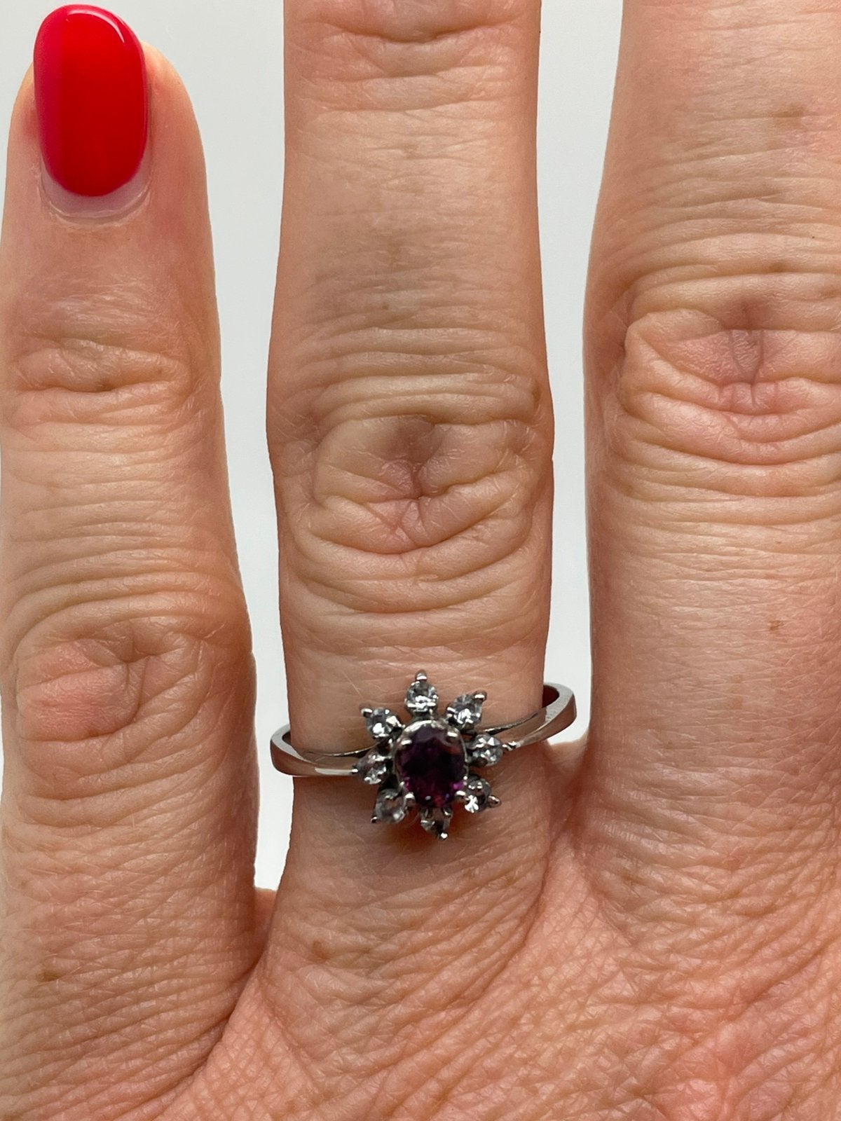 E558 Prachtige zilveren ring roze saffier maat 18,5, 18 tot 19, Ophalen of Verzenden, X, Met edelsteen