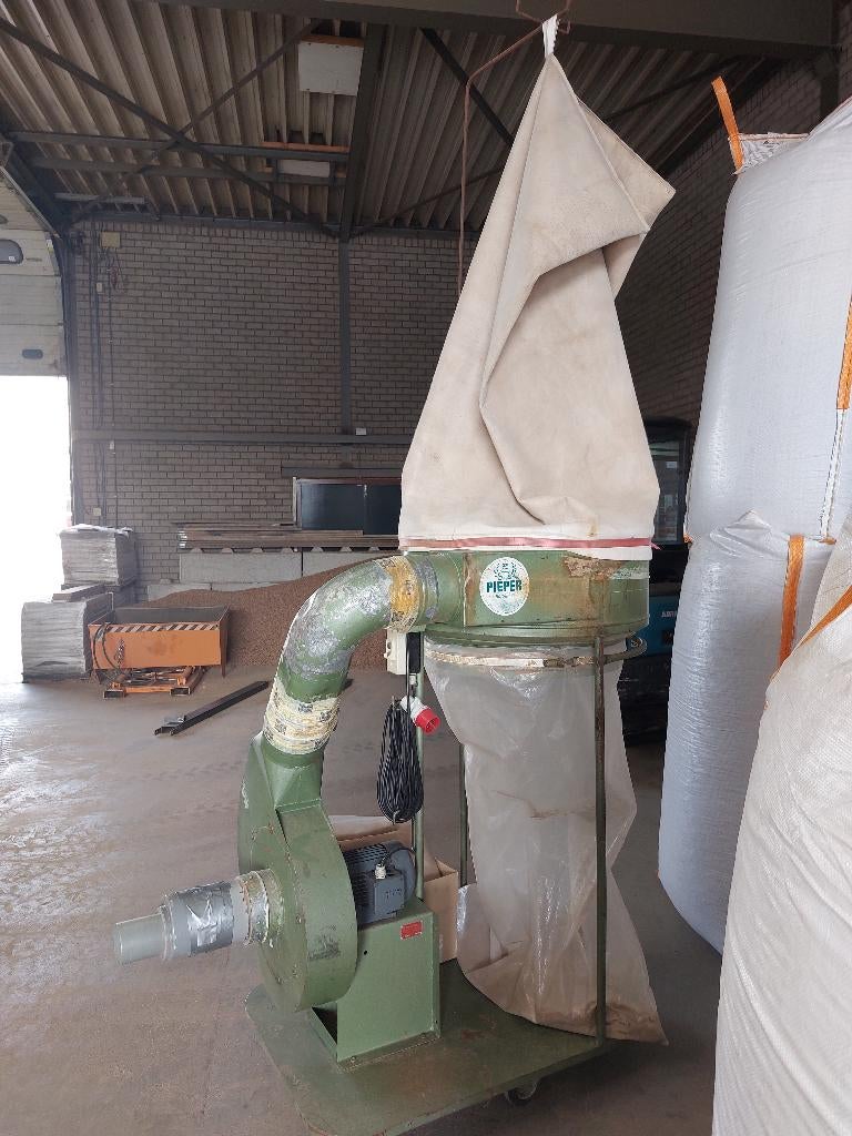 Stof/houtmot afzuiger 230 Volt, Ophalen, Gebruikt, Afzuiger