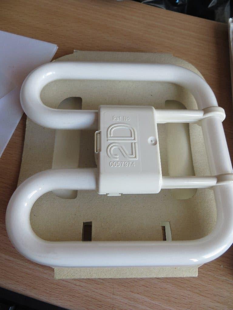 lamp nieuw, Huis en Inrichting, Lampen | Losse lampen, Nieuw, Overige fittingen, Ophalen of Verzenden, Spaarlamp