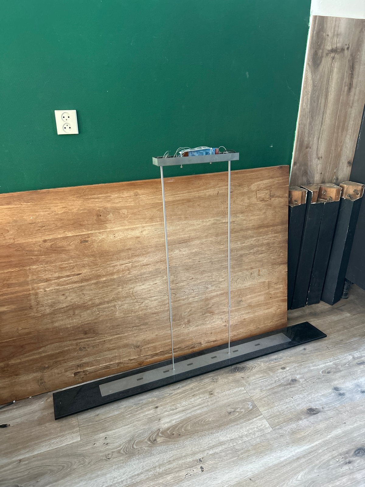 Eettafel met hanglamp, Ophalen of Verzenden, Gebruikt, Metaal