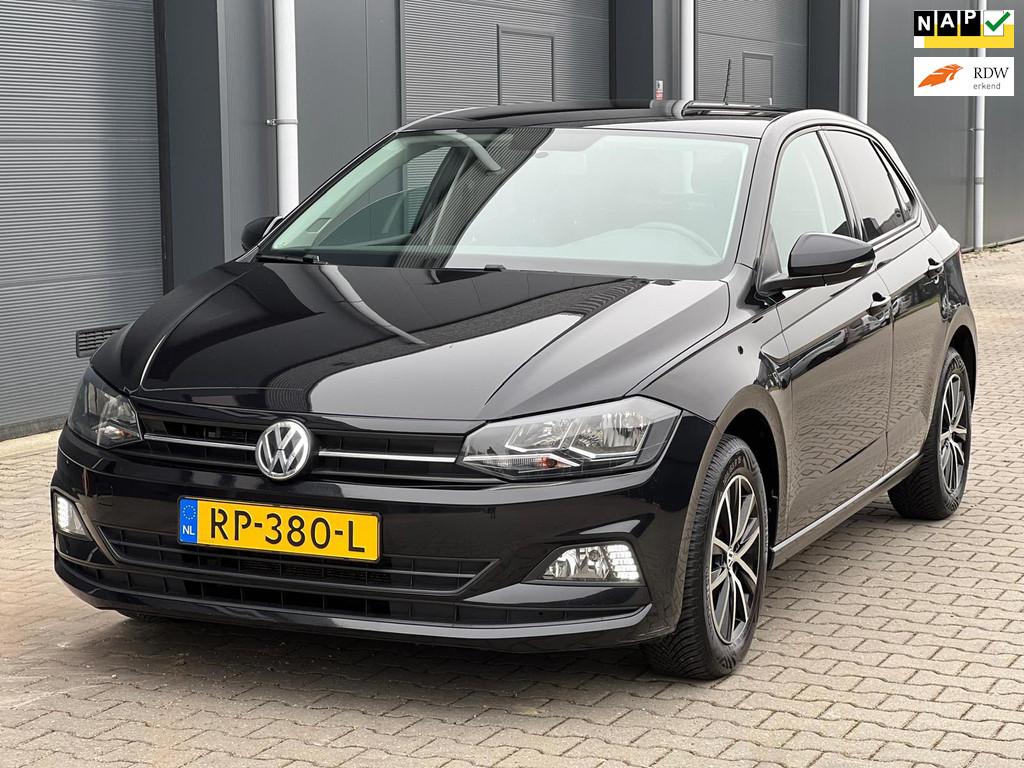 Volkswagen Polo 1.0 TSI COMFORTLINE 5DRS NAVI LMV, Auto's, Volkswagen, Voorwielaandrijving, Stof, Euro 6, Origineel Nederlands