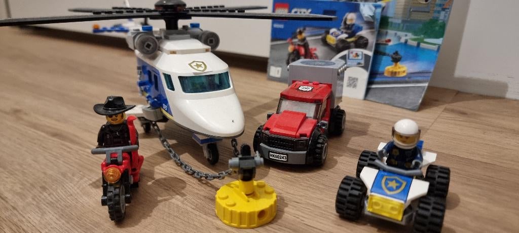 60243 LEGO Politiehelicopter achtervolging, City, Lego, Ophalen of Verzenden, Complete set