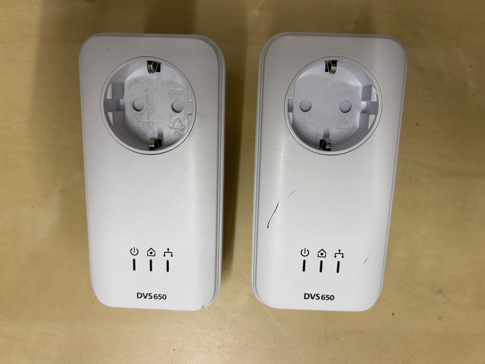 Devolo DVS 650 Powerline Adapters (2 stuks), Ophalen, Gebruikt, Router