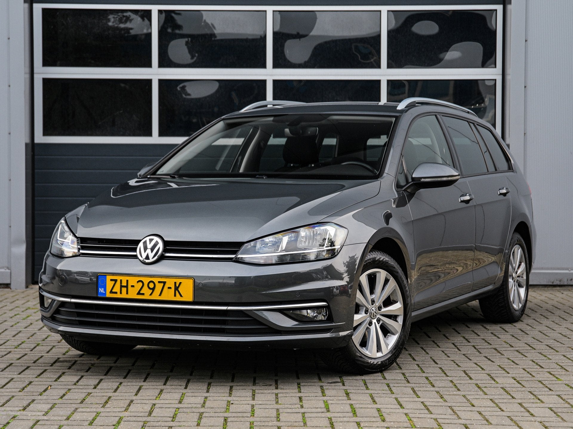Volkswagen Golf Variant 1.0 TSI Comfortline DSG | Carplay |, Stof, Gebruikt, 116 pk, Origineel Nederlands