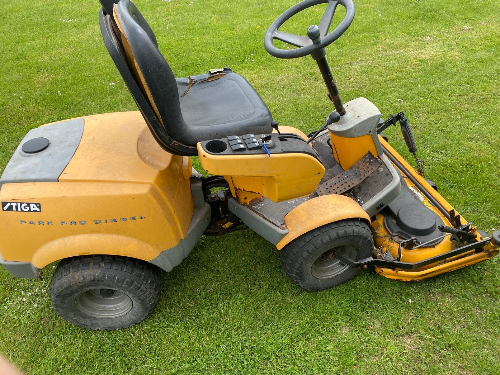 Stiga park pro diesel, Ophalen, Gebruikt, Mulchfunctie, 90 tot 120 cm