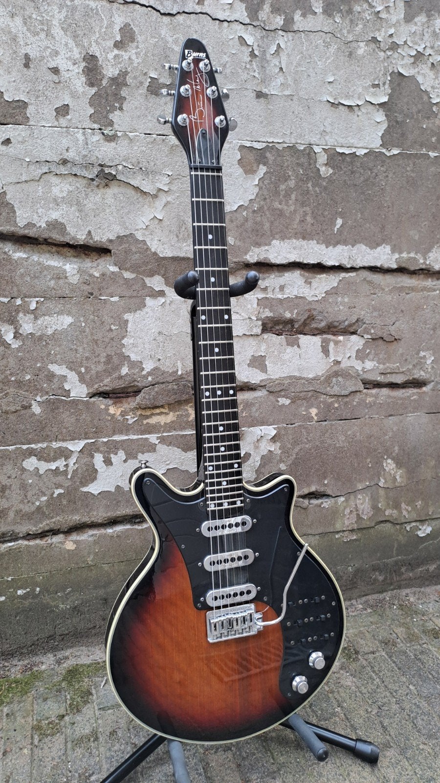 Burns Brian May Signature Sunburst, Ophalen, Gebruikt, Instrument of Toebehoren