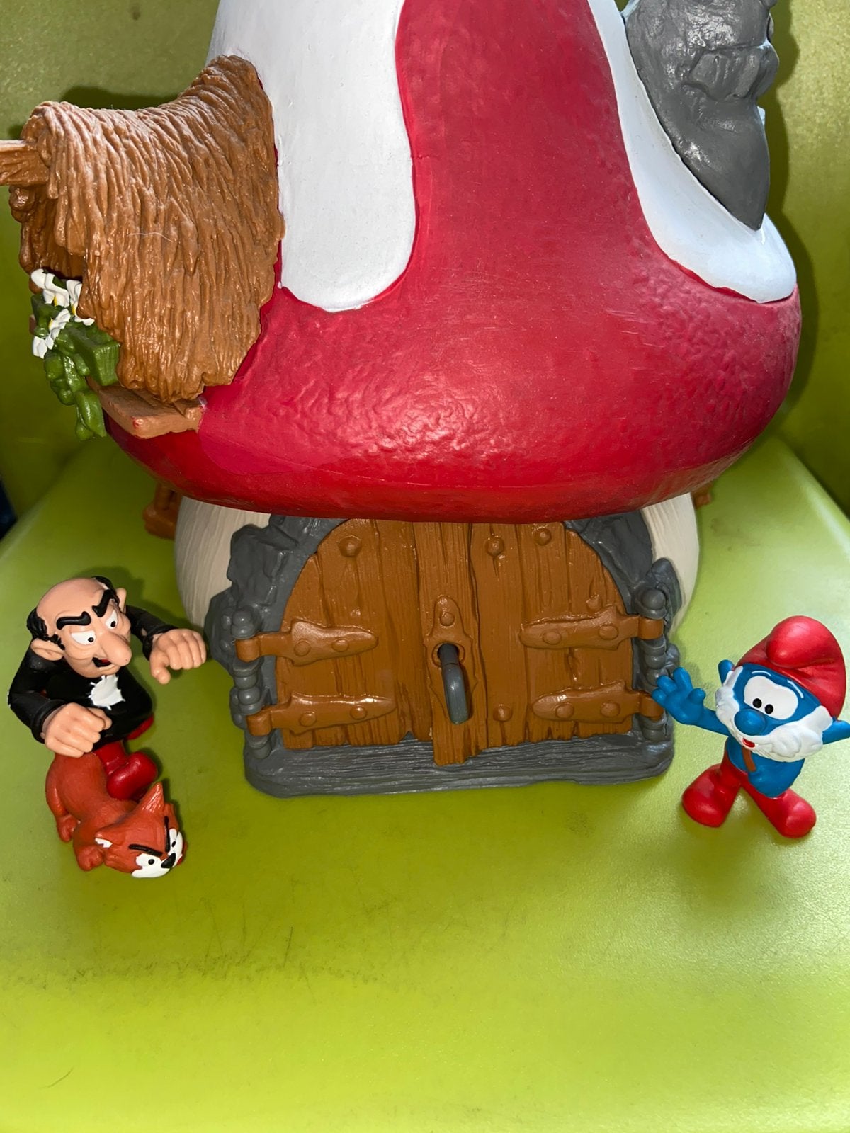 Smurf huis van de smurfen compleet met smurfen en doos, Verzamelen, Smurfen, Ophalen of Verzenden, Zo goed als nieuw, Verschillende Smurfen