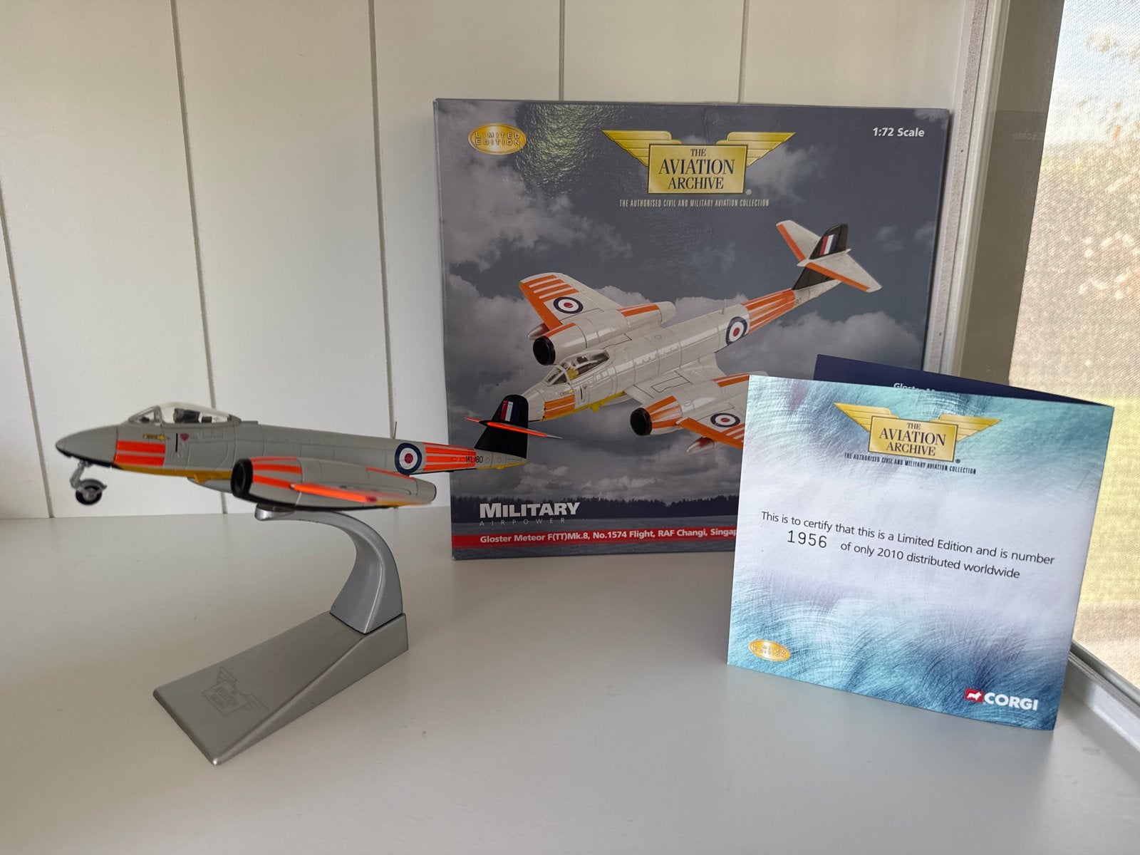 Gloster Meteor F(TT)Mk.8 Corgi model 1:72 (Limited Edition), Overige merken, 1:72 tot 1:144, Gebruikt, Ophalen of Verzenden