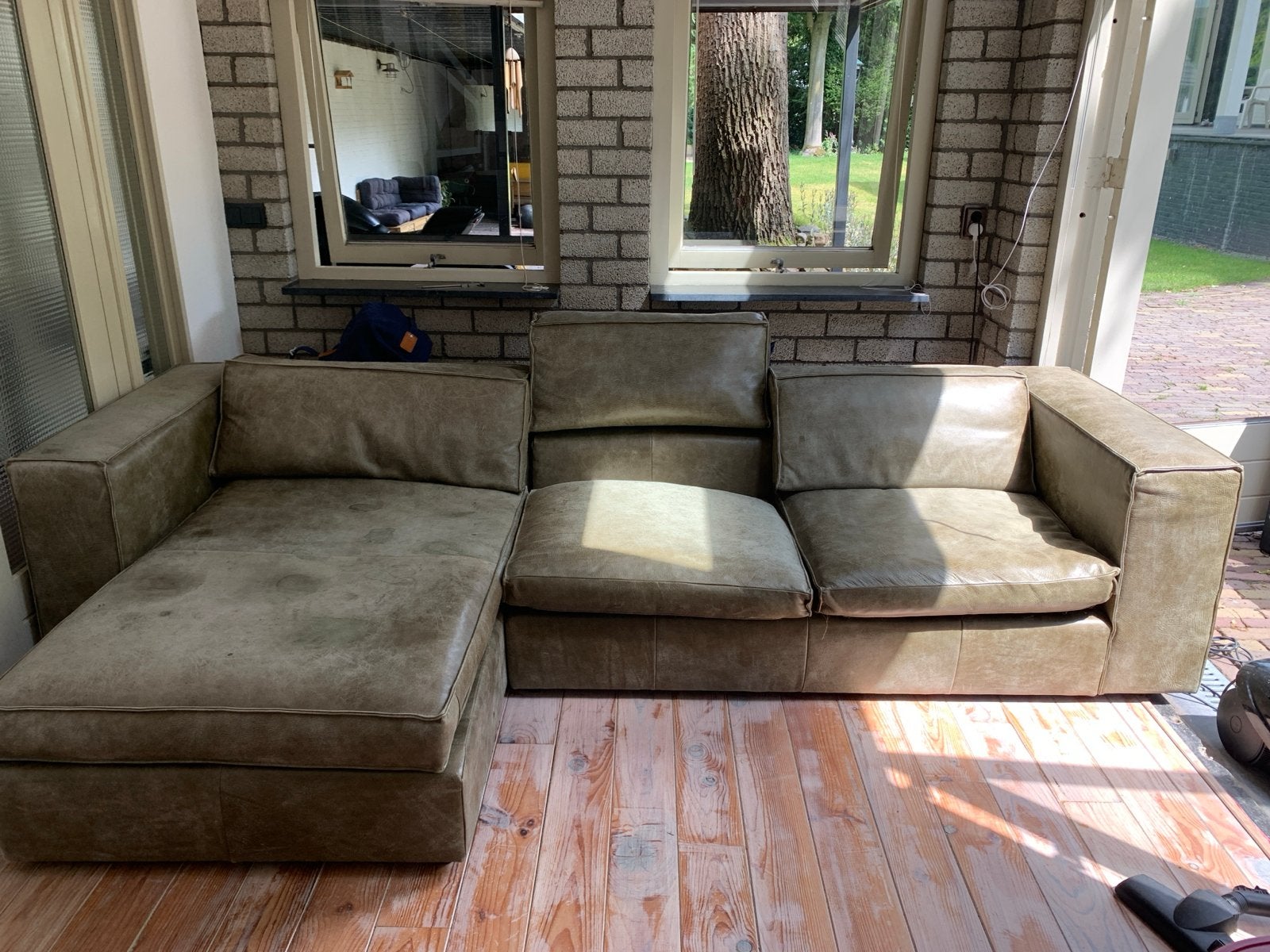 GRATIS op te halen - Ruime hoekbank - 2m90 breed, Ophalen, 250 tot 300 cm, Gebruikt, Hoekbank