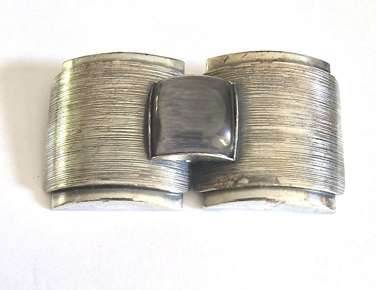 Bulatti broche., Sieraden, Tassen en Uiterlijk, Ophalen of Verzenden, Zilver, Overige materialen