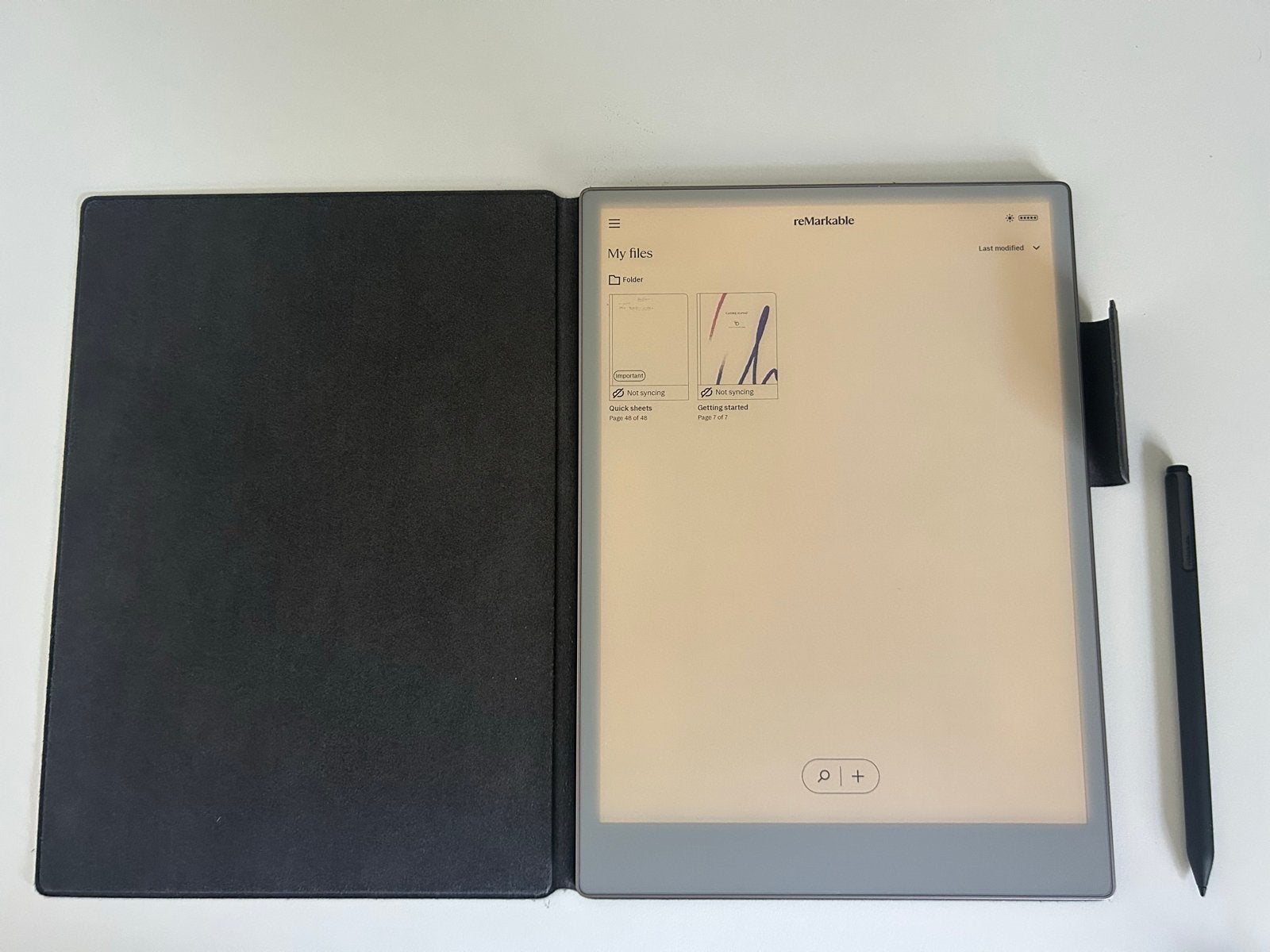 Remarkable Paper Pro met hoes en pen en reserve tips, Ophalen, Touchscreen, Zo goed als nieuw, 10 inch of meer