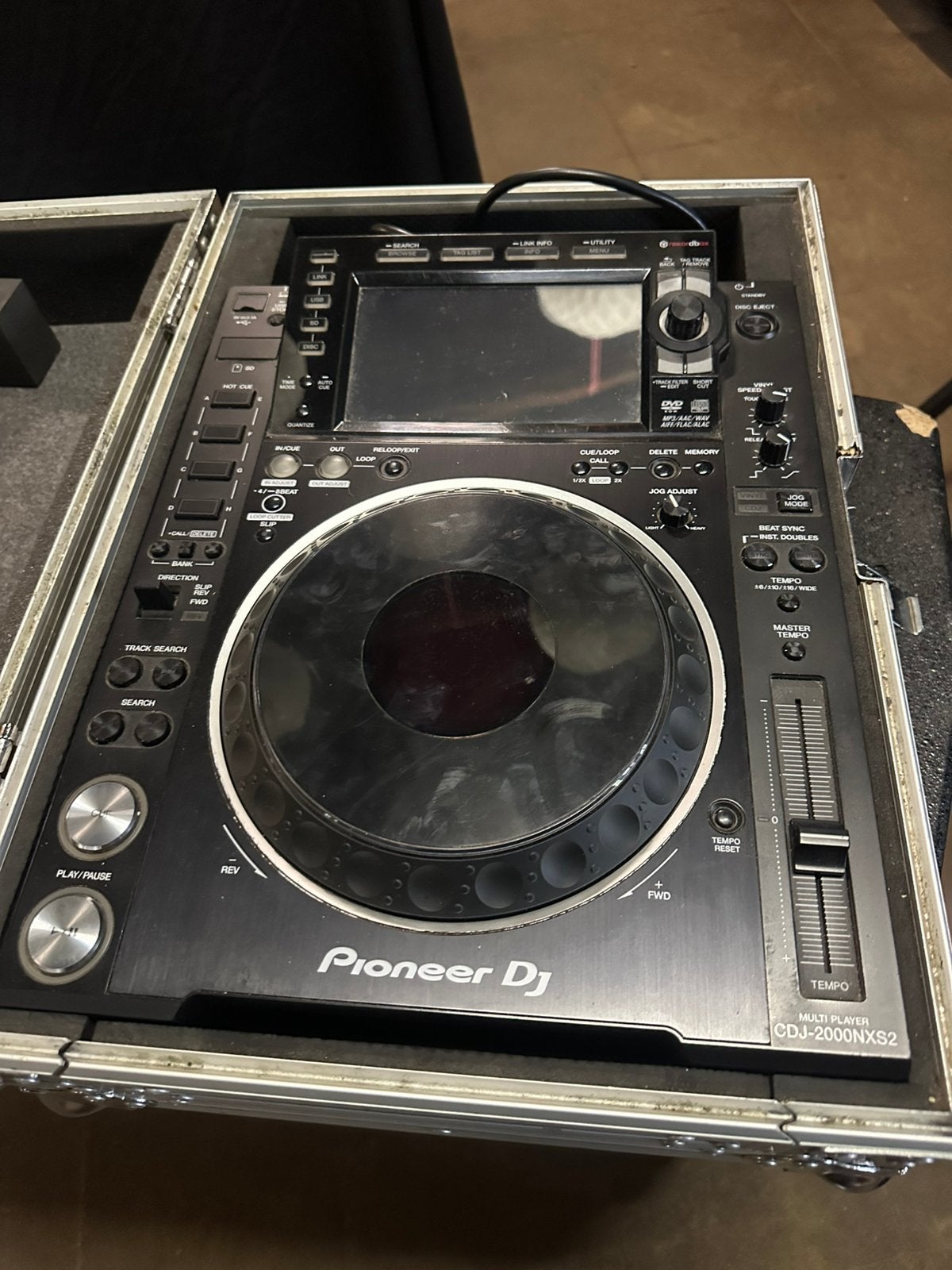 Pioneer CDJ 2000 NXS 2 met flightcase, Muziek en Instrumenten, Ophalen of Verzenden, Zo goed als nieuw, Pioneer