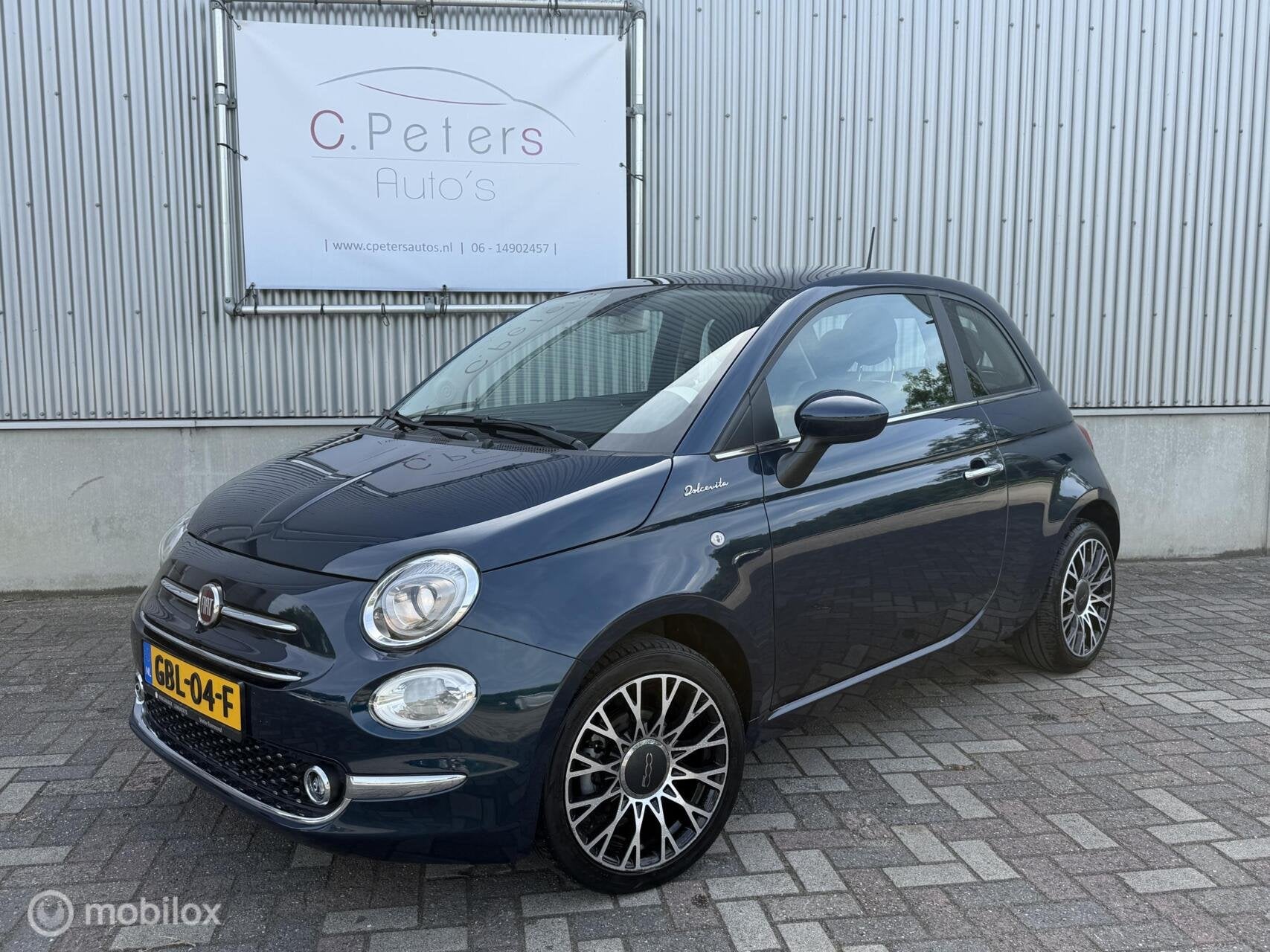 Fiat 500 1.0 Hybrid Dolcevita 2022 / Carplay / Panoramadak /, Voorwielaandrijving, Gebruikt, Euro 6, Leder en Stof
