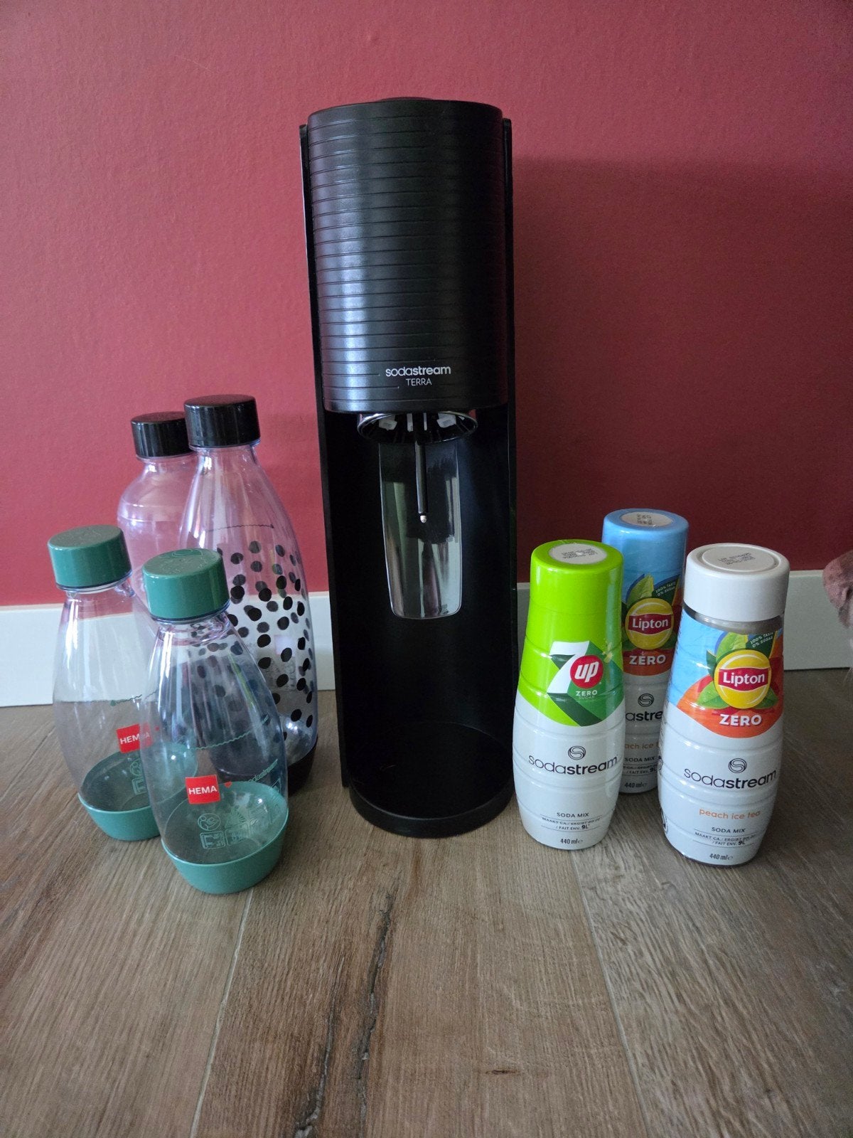 SodaStream Terra, Witgoed en Apparatuur, Bruiswatermachines, Ophalen, Zo goed als nieuw