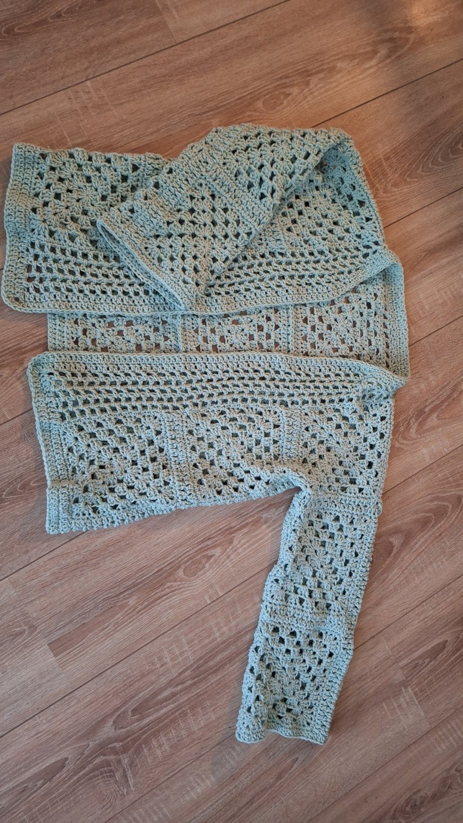 Lindegroen gehaakt vest in Granny stijl, maat 40, Maat 38/40 (M), Ophalen of Verzenden, Handgemaakt, Gedragen