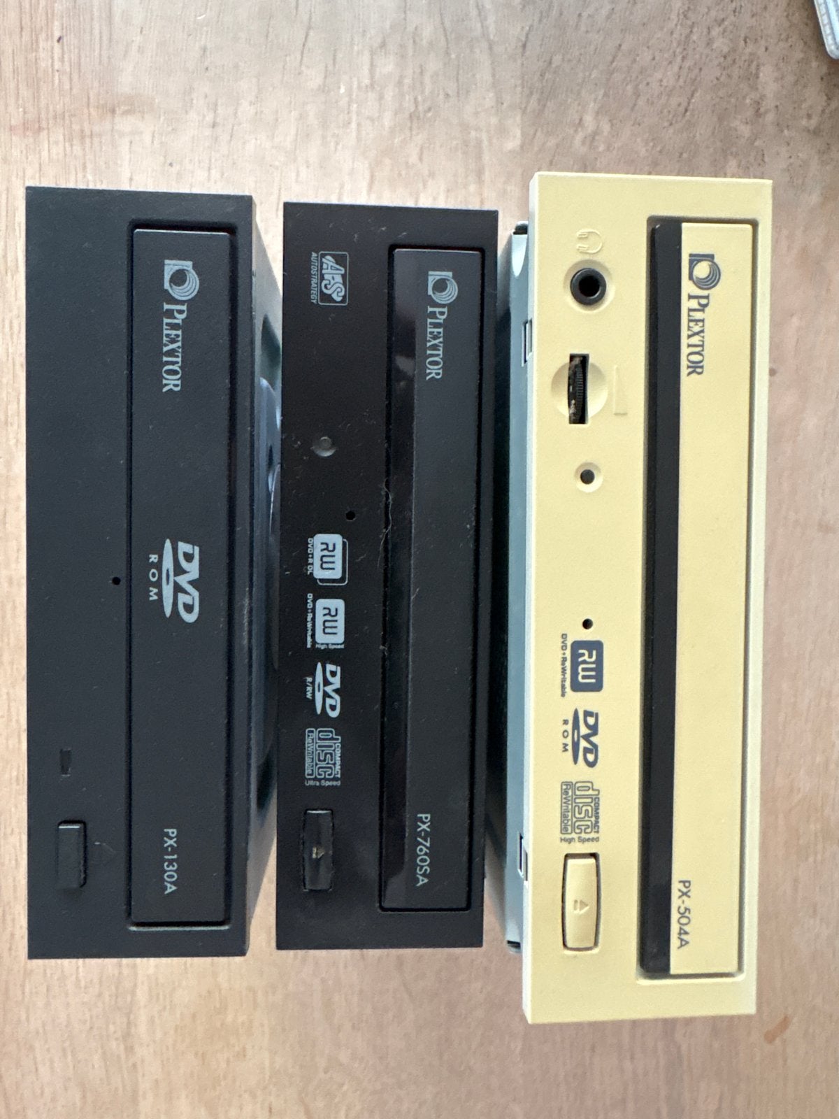 Plextor DVD-ROM en DVD-RW drives (3 stuks), Intern, Gebruikt, Ophalen of Verzenden, Cd