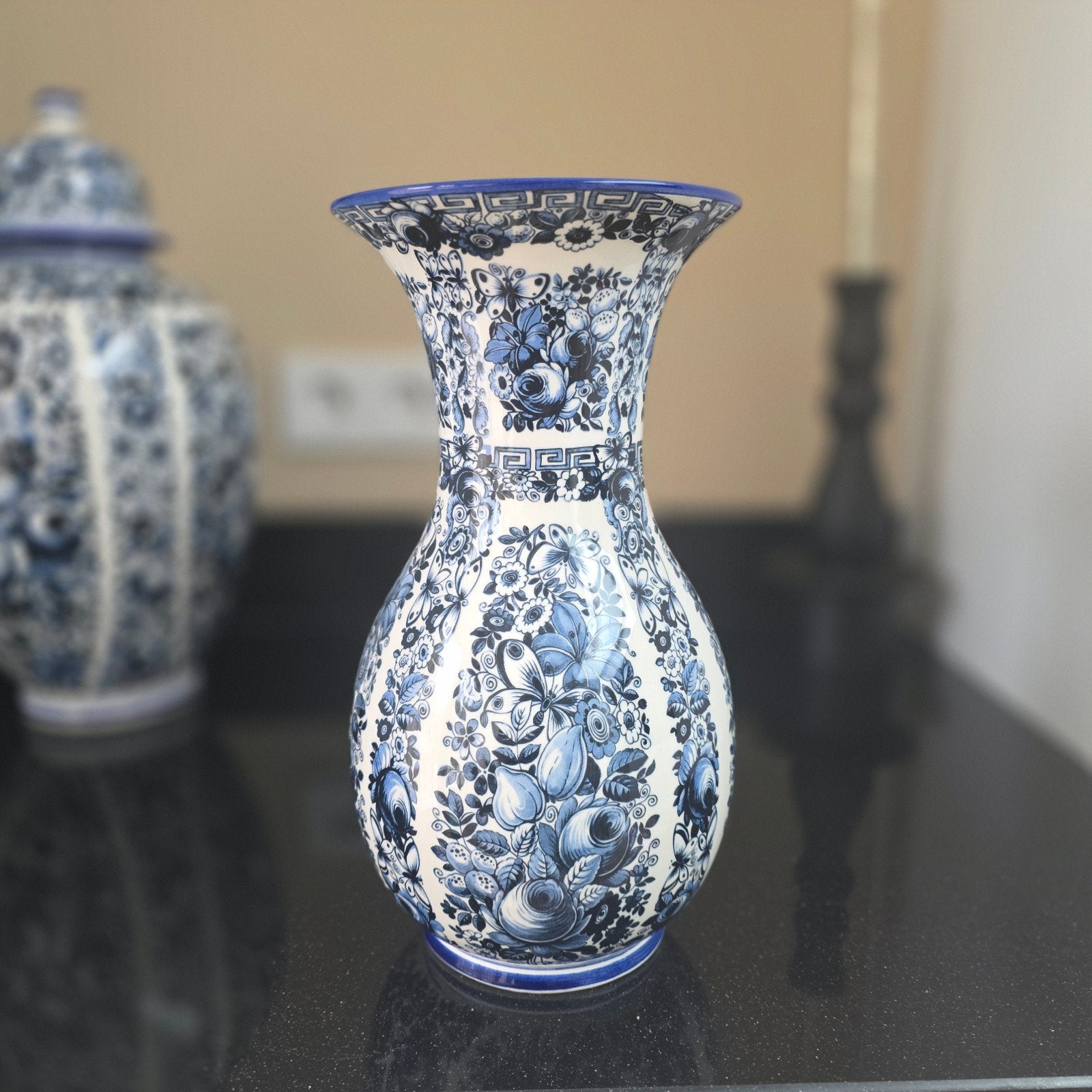 Prachtige Delfia vaas - Blauw-wit bloemmotief, Antiek en Kunst, Ophalen