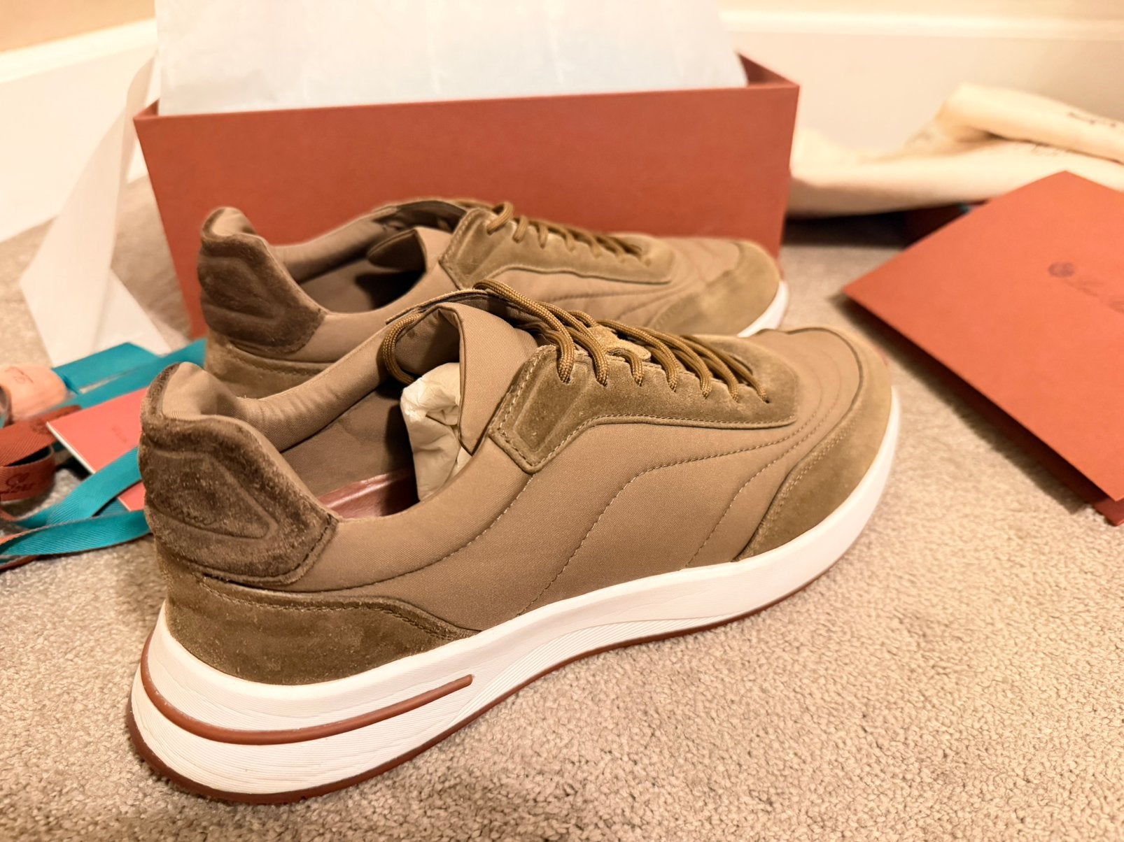 Loro Piana Week End Walk Sneakers - Maat 43, Ophalen of Verzenden, Zo goed als nieuw, Sneakers of Gympen