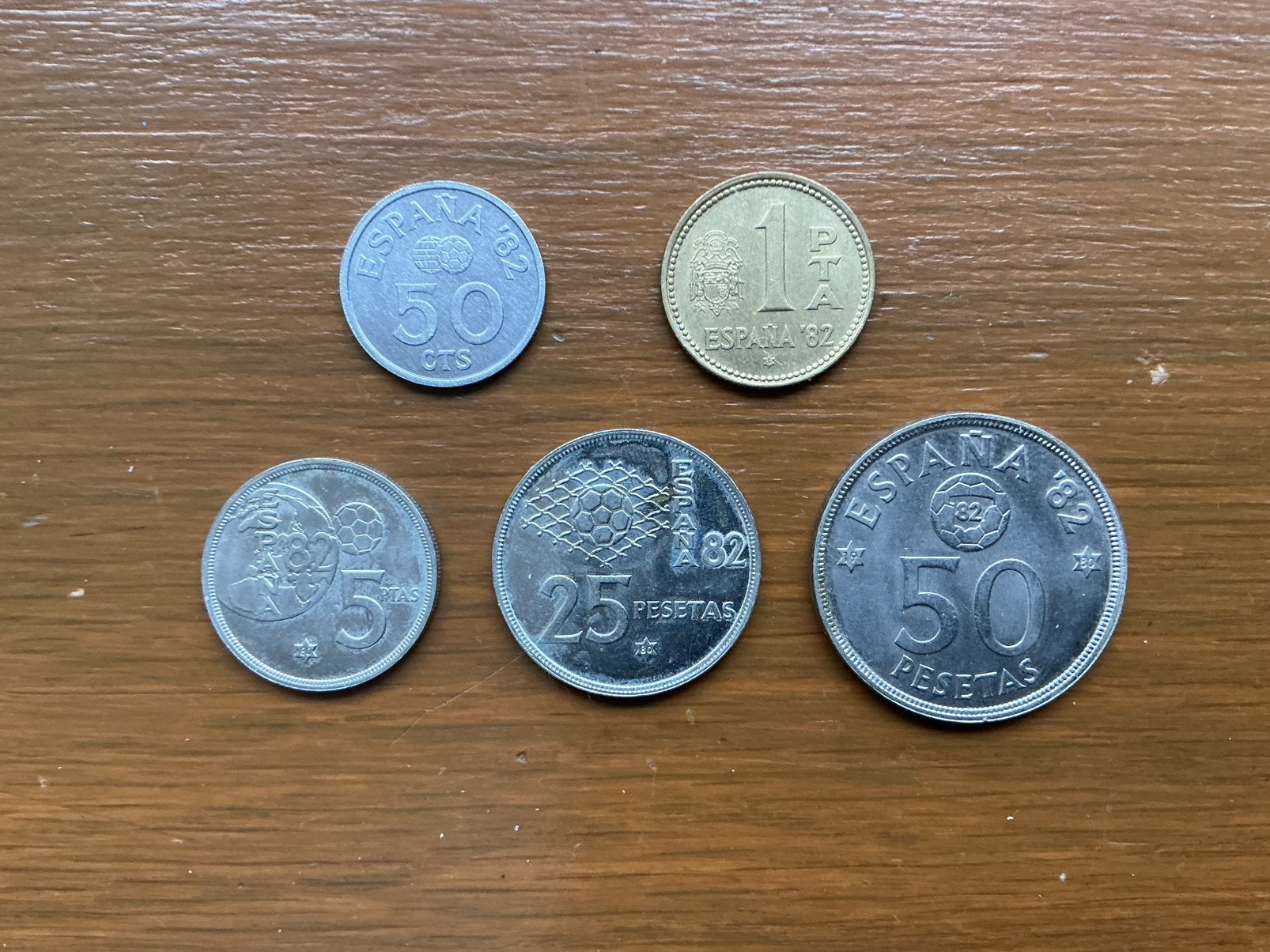 Munten Spanje voetbal wereldkampioenschap 1982, Postzegels en Munten, Ophalen of Verzenden, Overige landen, Setje