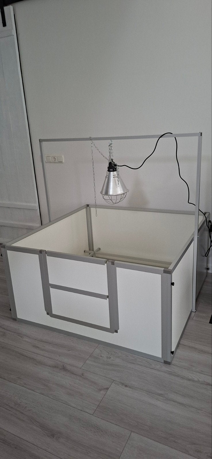 Complete Trespa Werpkist 120*120*60 +  Warmtelamp, Dieren en Toebehoren, Ophalen, Zo goed als nieuw, 110 cm of meer, Minder dan 65 cm