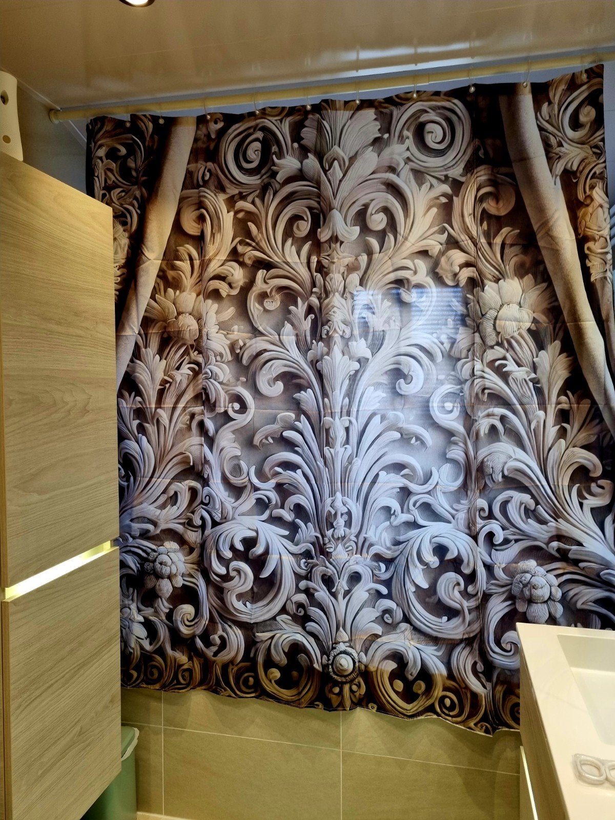 BAROK DOUCHEGORDIJN MET OPHANG NIEUW!HAKEN, Ophalen, Nieuw, Beige, Douche-accessoire