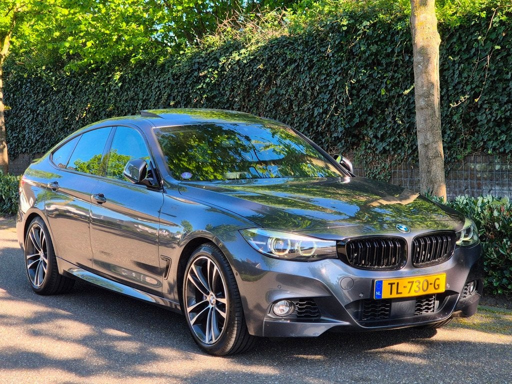 BMW 3-serie Gran Turismo GT M Sport OPTIES Panorama CarPlay, Auto's, BMW, Automaat, 1998 cc, Achterwielaandrijving, Gebruikt