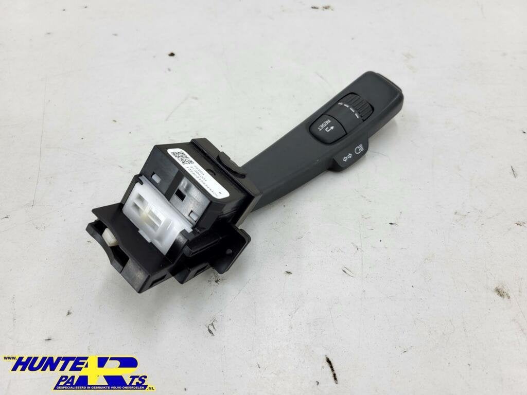 Richtingaanwijzer Volvo V70 ('07-'17) 31456045, Gebruikt, Ophalen of Verzenden, Volvo, Volvo