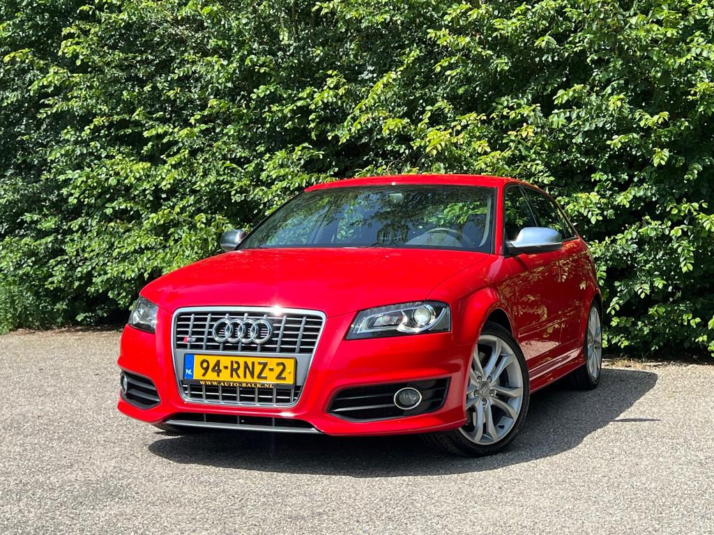 Audi A3 Sportback 2.0 TFSI S3 Quattro Ambition Fabrieksnieuw, Auto's, Automaat, Euro 5, 1490 kg, Zwart