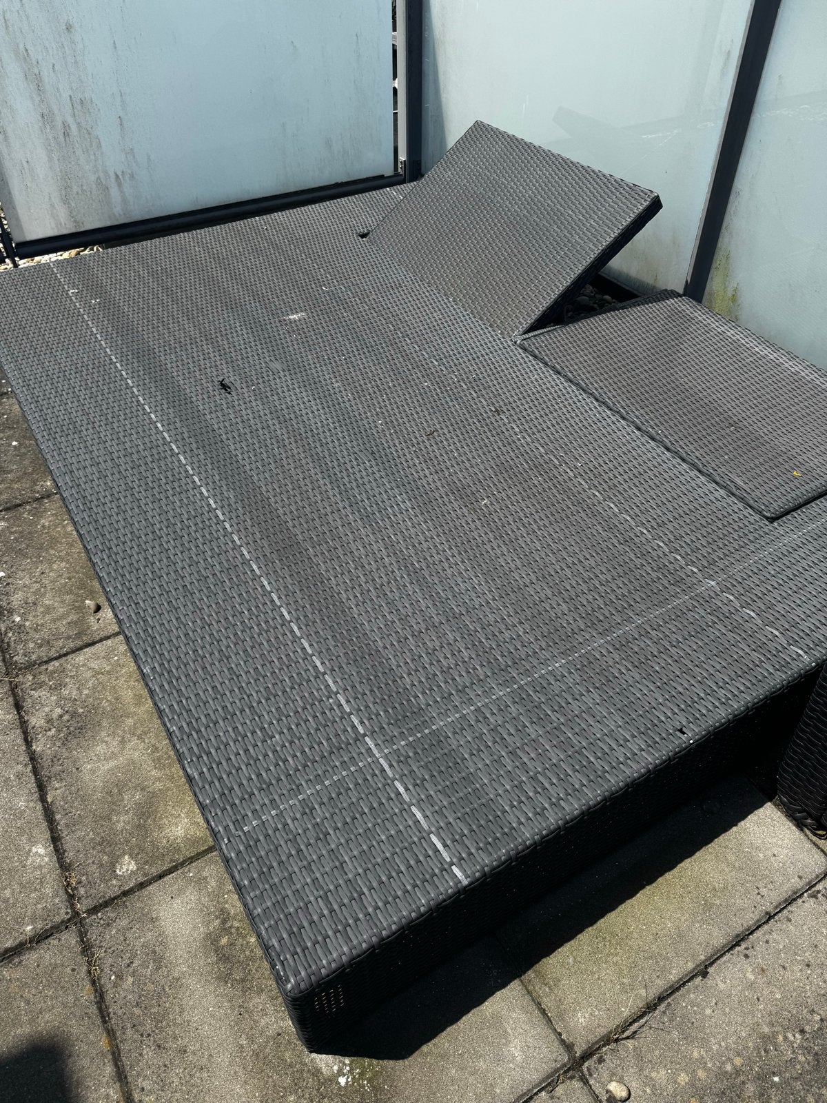 Zwarte Wicker Loungebed - Comfortabel en Stijlvol, Tuin en Terras, Gebruikt, Loungeset, Wicker, Bank