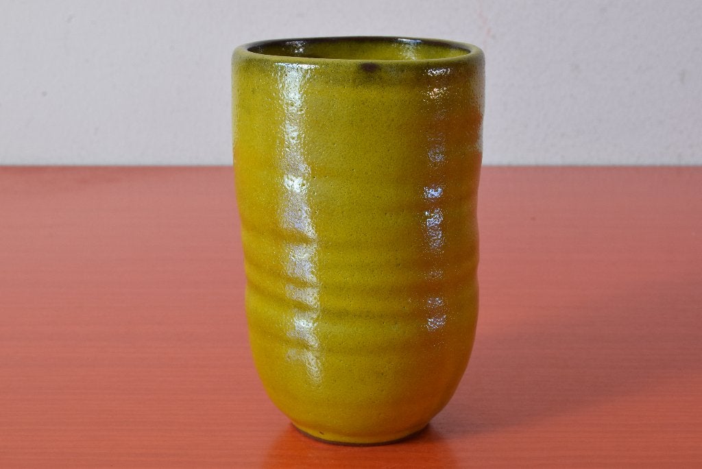Mooie Des Pots design vaas met draairingen, Met patroon/structuur, Geel, Ophalen of Verzenden, Steen/keramiek