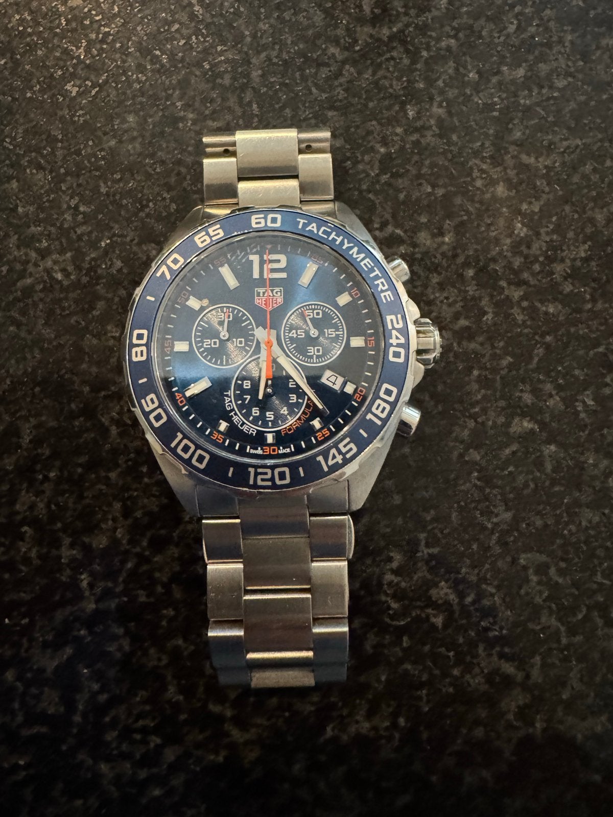 TAG Heuer Formula 1 CAZ1014.BA0842 met doos en papieren, Sieraden, Tassen en Uiterlijk, Staal, Polshorloge, Ophalen of Verzenden