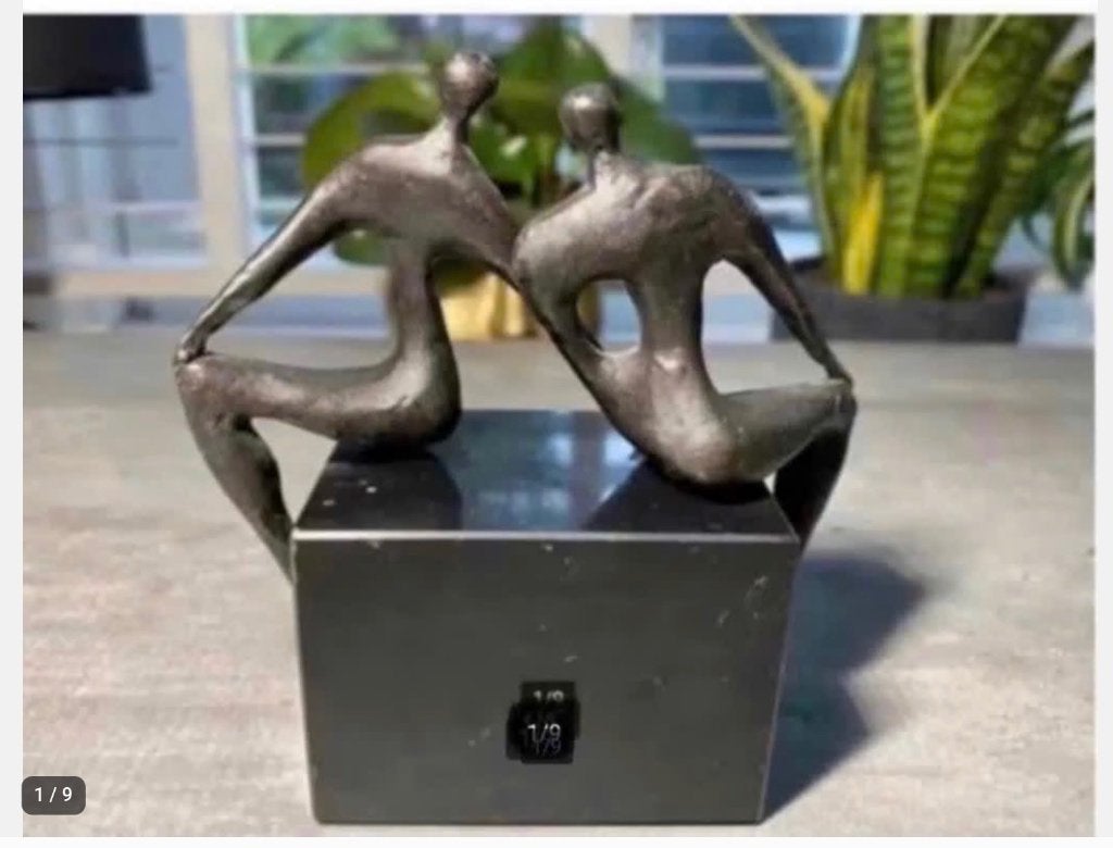 Bronzen beeld op marmeren voet, “Samen” “Een” “Man vrouw”, Ophalen of Verzenden
