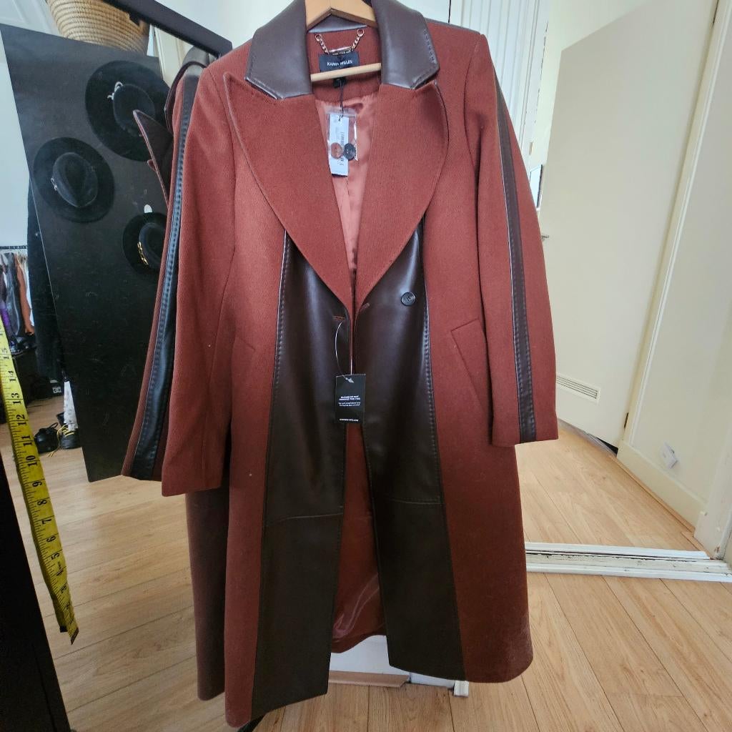 Karen Millen coat, Kleding | Dames, Jassen | Winter, Karen Millen, Bruin, Nieuw, Ophalen of Verzenden