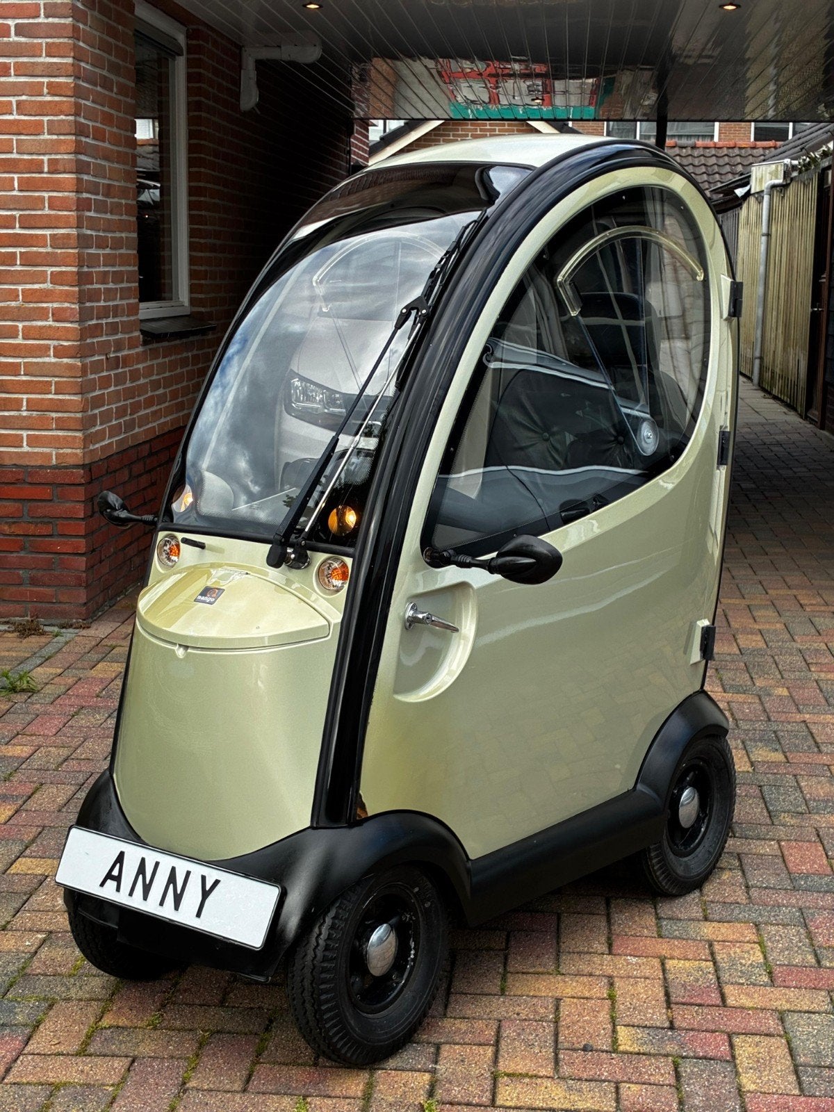 Overdekt scootmobiel Mango Shoprider Cabin, Ophalen of Verzenden, Zo goed als nieuw, 36 t/m 45 km, Mango