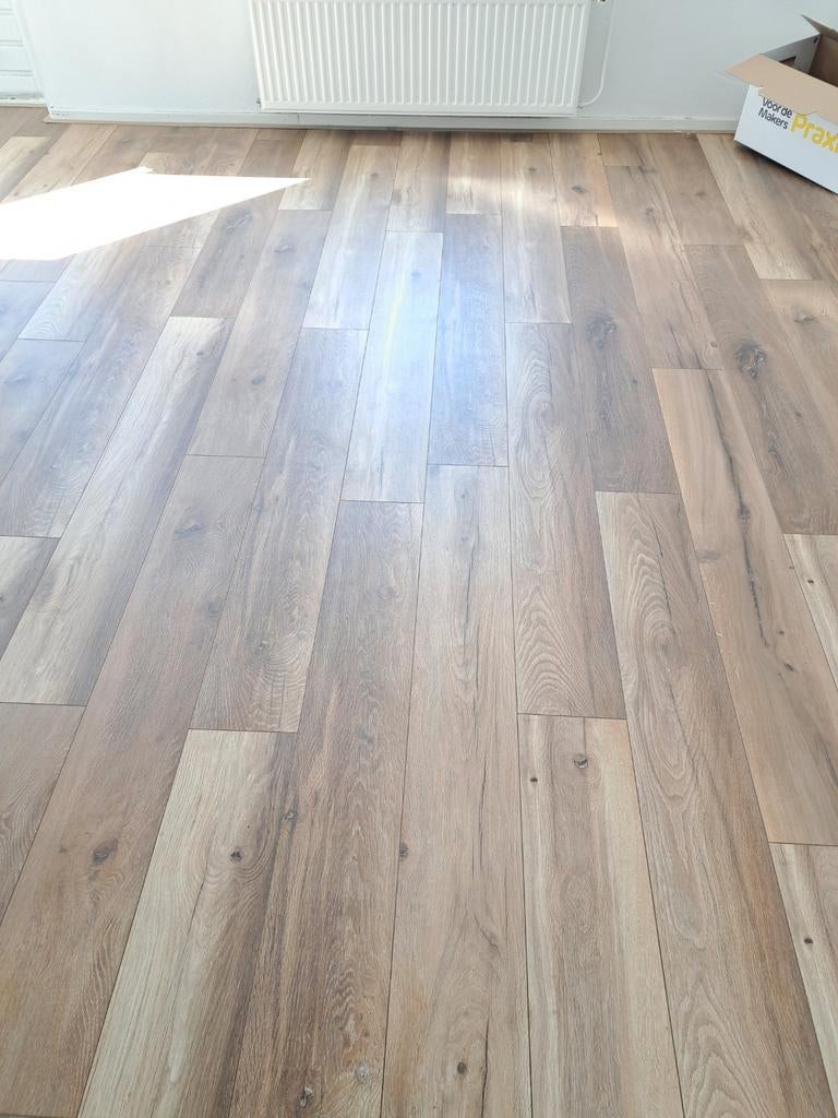 Hele mooie houten parketvloer, Doe-het-zelf en Verbouw, Vloerdelen en Plavuizen, Parket, Hout, 150 cm of meer, 10 tot 30 cm, 10 m² of meer