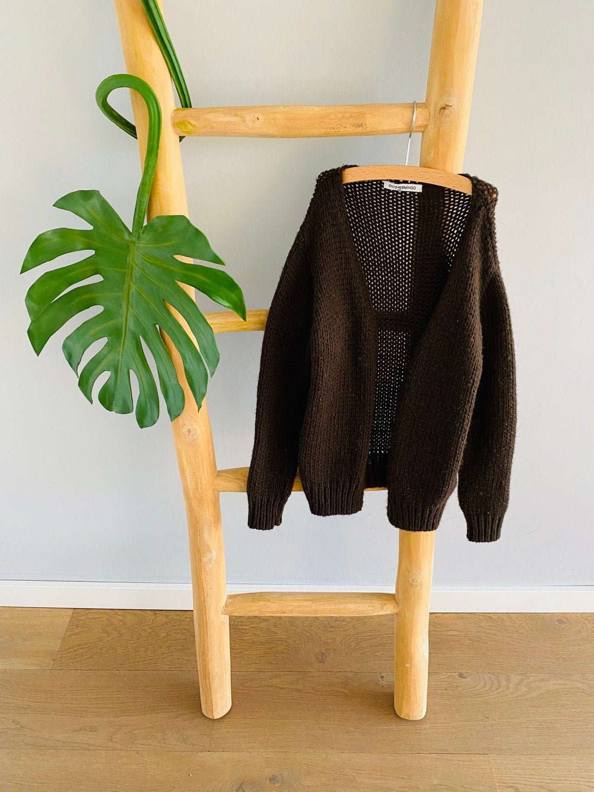 Vest/ knitted vestje/ gilet/ trui van Mingo, maat 4-6 jaar, Ophalen of Verzenden, Zo goed als nieuw, Jongen of Meisje, Trui of Vest