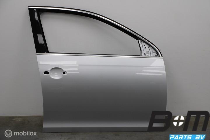 Portier rechtsvoor VW Jetta - Golf 5 Variant LA7W 1K5831302S, Gebruikt