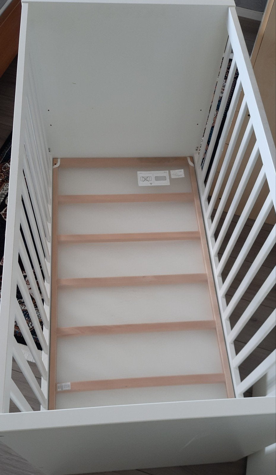 Wit ledikantje voor baby of peuter, Kinderen en Baby's, Babywiegjes en Ledikanten, Ophalen, Gebruikt, Ledikant