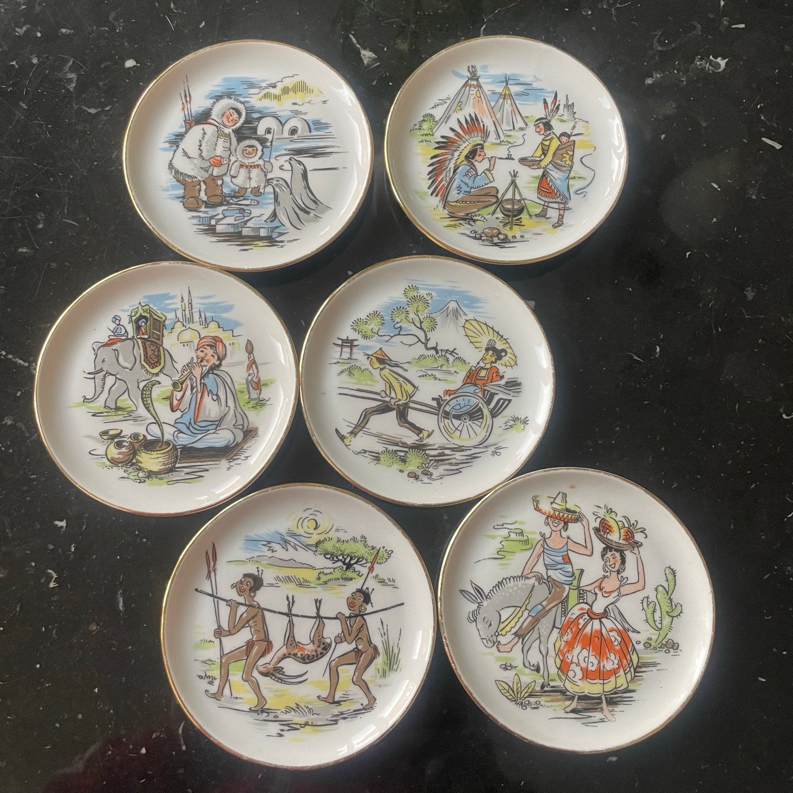 Set van 6 antieke keramieken snackbordjes - Spenzo, Ophalen of Verzenden