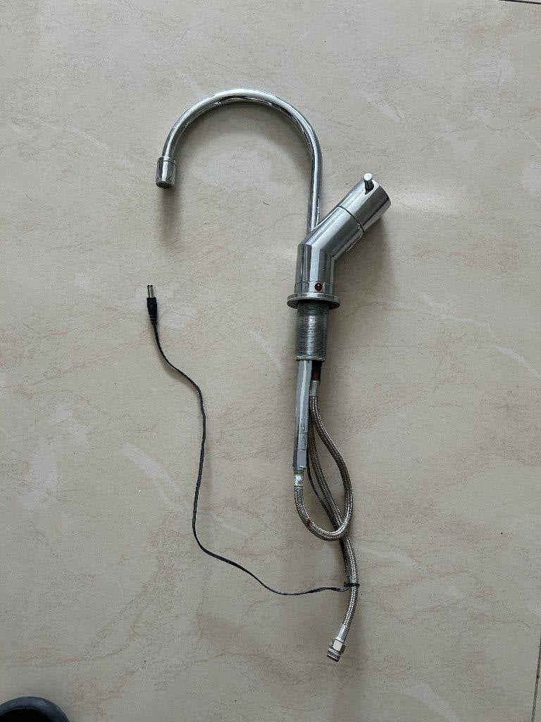 Gezocht: Quooker kraan - Losse kraan voor de quooker combi, Ophalen, Gebruikt