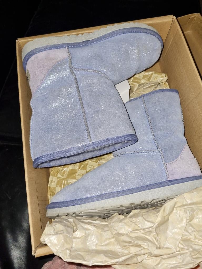 Ugg classic glitter, Gebruikt, UGG, Meisje, Ophalen of Verzenden