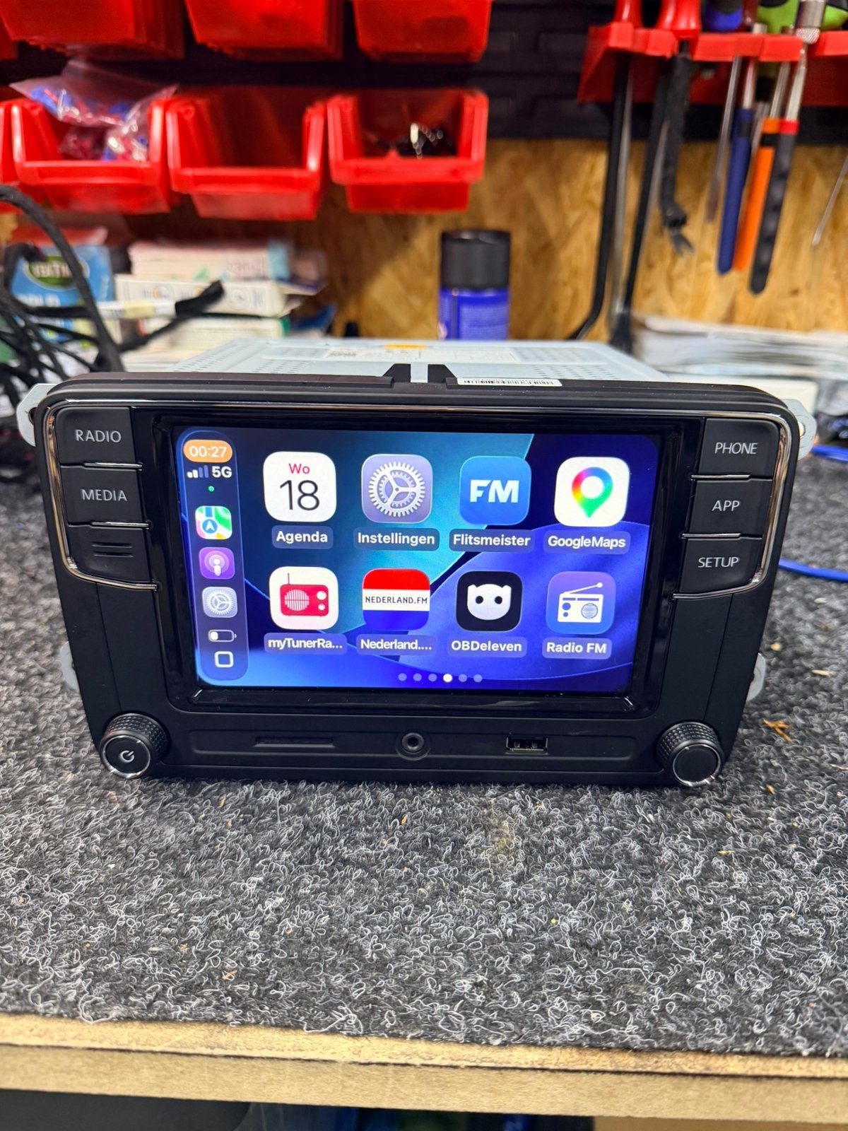 VW RCD 330 noname OEM CARPLAY originele vw rcd 330 noname, Rcd 330, Rcd 330, Ophalen of Verzenden, Zo goed als nieuw