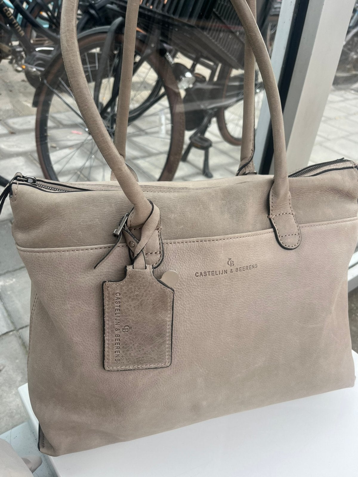Castelijn en beerens laptop tas, Ophalen of Verzenden, Zo goed als nieuw, Beige, Overige typen
